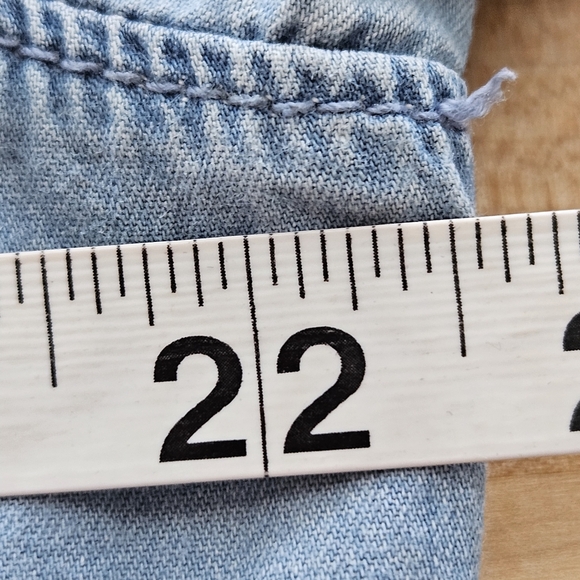 J. Jill Light Wash Cotton Long Sleeve Denim Button Up Tunic Shirt Size Large - Picture 7 of 12